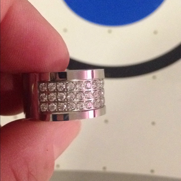 Ring Stainless steel color silver tone with cubic - Picture 6 of 7